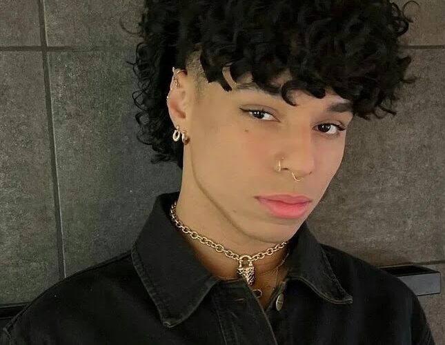 Larray: Biography, Early Life, Age, Career, and Net Worth